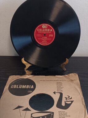 Doris Day - It's Magic / Put 'Em In A Box, Tie 'Em With A Ribbon - Circa 1948